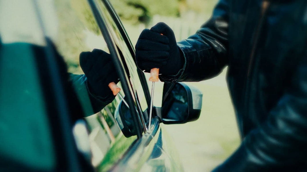 Андижон туманидан автомашина олиб қочган шахс Наманган шаҳридан ушланди