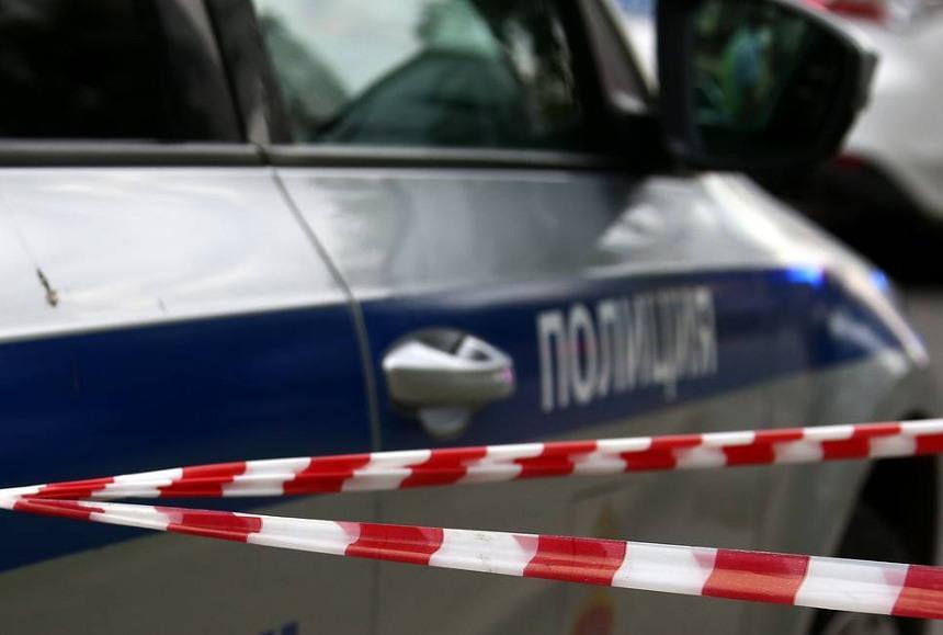 Россия: номаълум шахс болалар боғчасида тарбиячи ва икки болани отиб ўлдирди