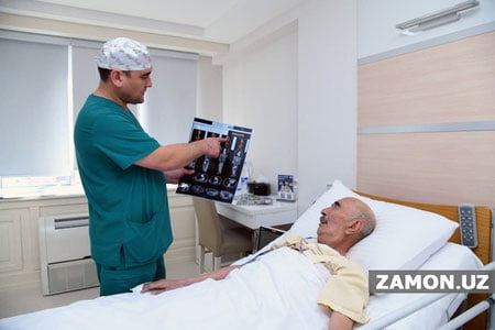 ССВ: Ўзбекистонда бемор танаси 16 даражагача совутилиб, 12 соатлик мураккаб технологик операция ўтказилди