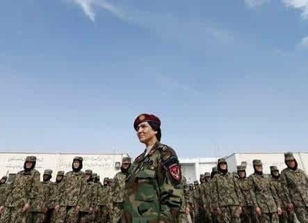 Афғон аёллари армияда фаолият олиб борадими?