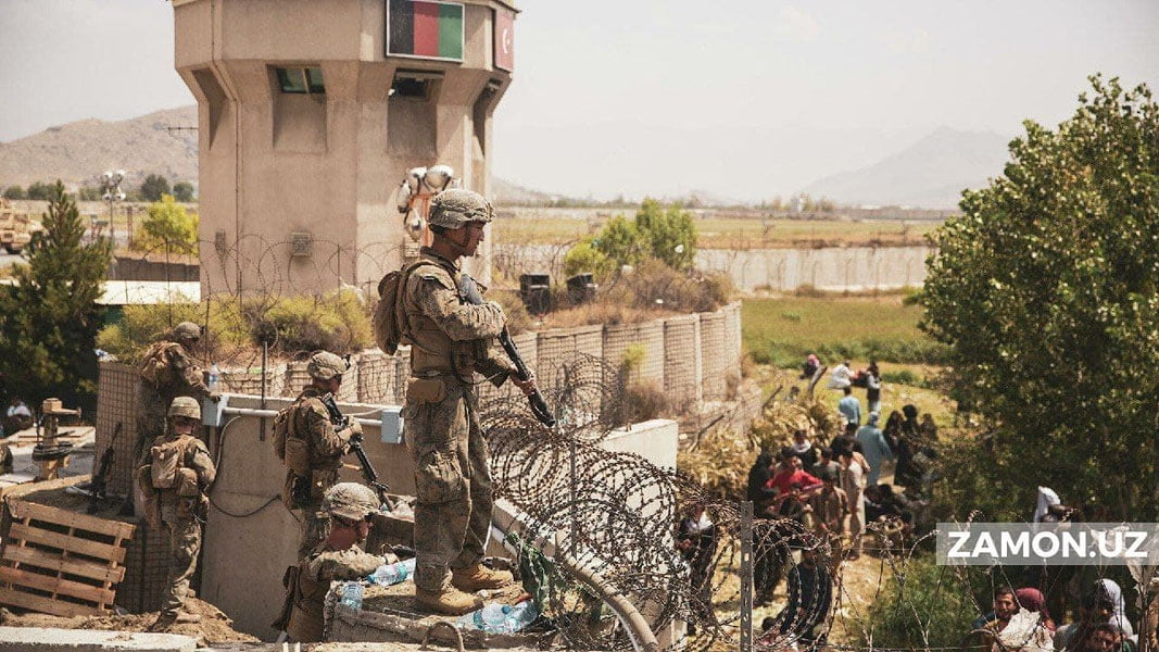 АҚШ эвакуация қиладиган фуқароларнинг Кобул аэропортига келиши тартиби ўзгарди