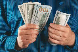 Қувасойда чет давлатга ишга юборишни ваъда қилиб, алдаган шахсга жиноят иши қўзғатилди