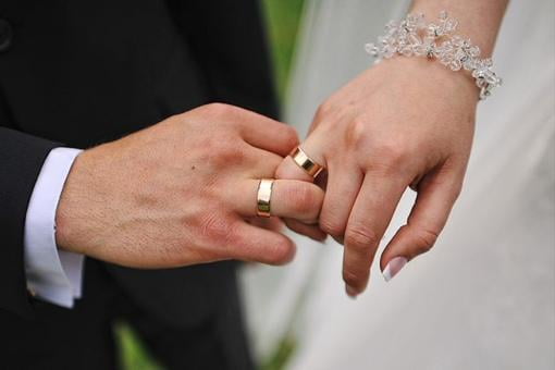 Оққўрғонда ёш  келин-куёв ноодатий тарзда вафот этди