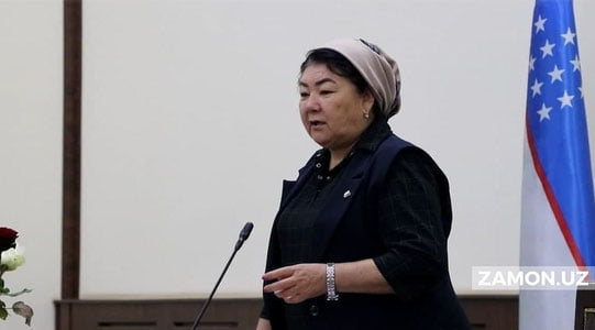 Боёвут тумани ҳокими Ўзбекистонда биринчи бўлиб кенгаш раислигини депутатларга топширди