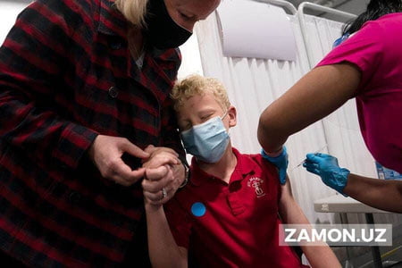 Britaniyada 12-15 yoshli bolalar ommaviy ravishda emlanadi