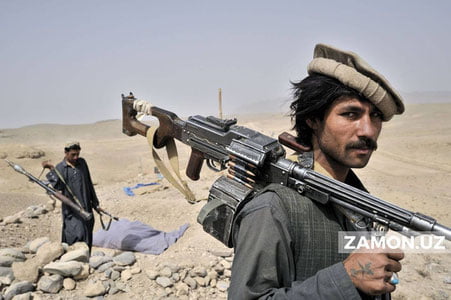 АҚШ томонидан тайёрланган афғон ҳарбийлари ИШИД сафига қўшилмоқда. Нега?