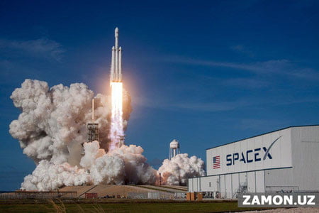 SpaceX Украина байроғини коинотга олиб чиқади