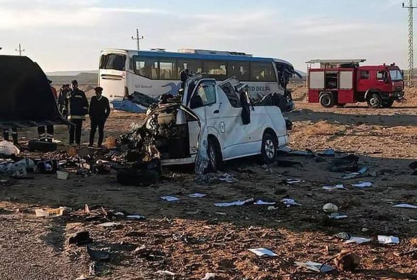 Мисрдаги ЙТҲ оқибатида 17 киши ҳалок бўлди