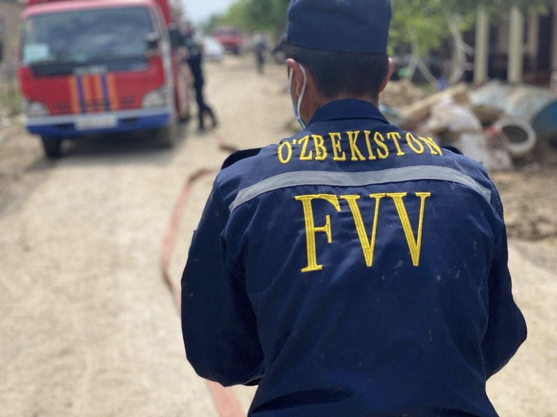 Чироқчида сел оқибатида 2 та уйни сув босди