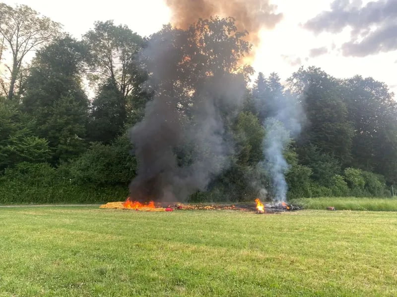 Швейцарияда ҳаво шари қулаб тушди