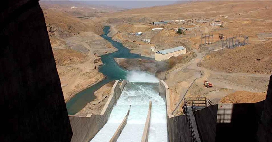 Толибон сув бермаса, Эронда вазият оғирлашади