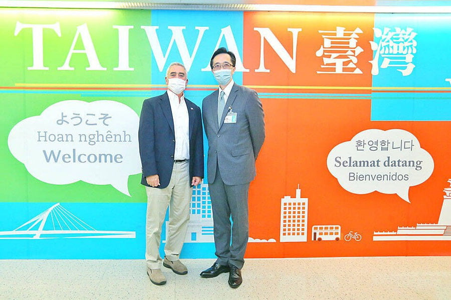 Хитойнинг огоҳлантиришларига қарамай, АҚШ конгресси аъзолари яна Тайванга келди