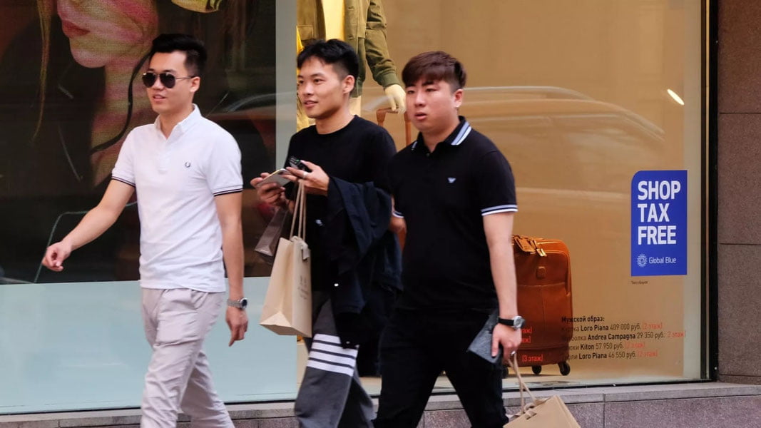 Хориж фуқароларига ҚҚС қайтарилади