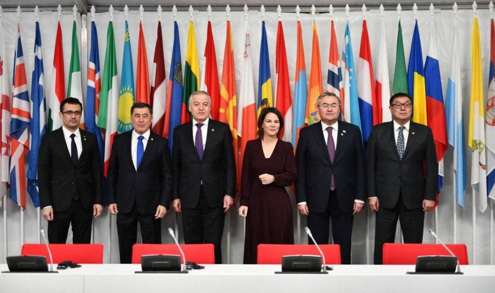 Марказий Осиё ва Германия муқобил транспорт йўлакларини ривожлантиришдан манфаатдор