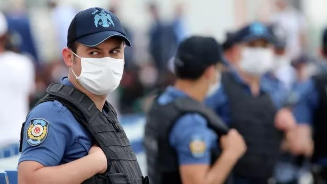 Туркияда теракт уюштирмоқчи бўлган шахслар қўлга олинди