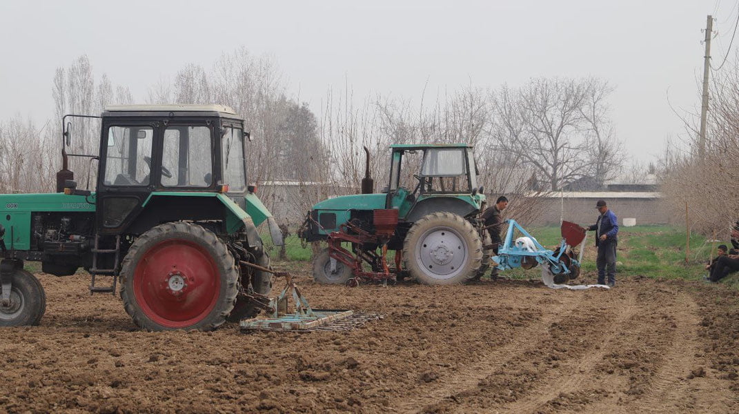 Энди қишлоқ хўжалиги техникаларини мажбурий кўрикдан ўтказилади