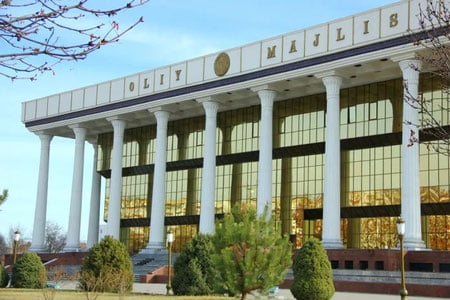 Deputatlar tomonidan O‘zbekiston Respublikasi referendumini o‘tkazish haqidagi qaror qabul qilinishi kutilmoqda