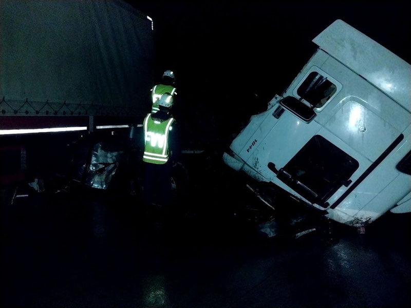 “Қамчиқ”да юк машинаси ЙТҲга учради