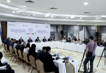 Бухоро шаҳрида “Давлат идоралари фаолияти очиқлиги бўйича Марказий Осиё давлатлари форуми”  бўлиб ўтди