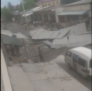 Андижонда бино томи қулаб тушди