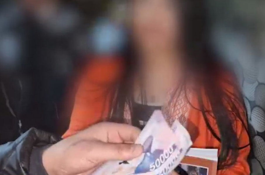 Бухорода яшаш уйида қўшмачилик билан шуғулланган аёл ушланди