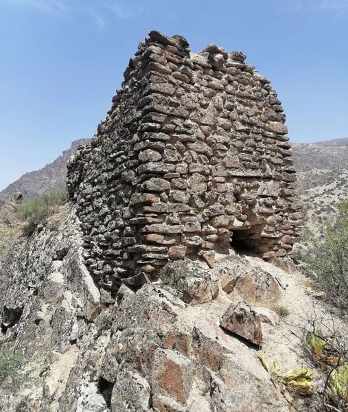 Qashqadaryoda VIII-IX asrlarga oid tosh minora topildi