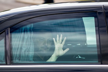 Владимир Зеленский НАТО саммити учун Вилнюсга келди