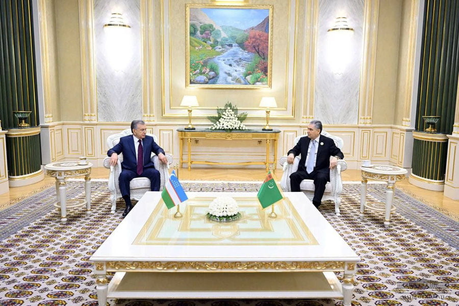 Shavkat Mirziyoyev Gurbanguli Berdimuhamedov bilan uchrashuv oʻtkazdi