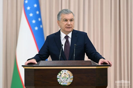 Buxoroda Shavkat Mirziyoyev raisligida videoselektr yig'ilishi boshlandi