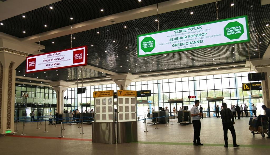 Раъно Жўраева иши «тугатилгач», аэропортлардаги яшил ва қизил йўлакли тизим ҳам тугатилди