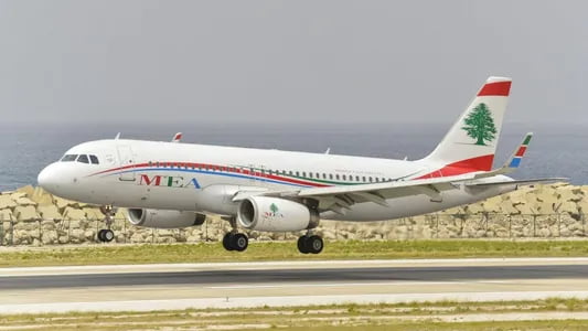 Bayrut aeroportida samolyotga o‘q uzildi