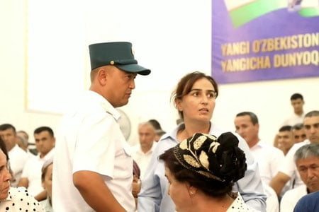 Surxondaryo hokimi bilan majlisda tortishgan direktor kaltaklandi