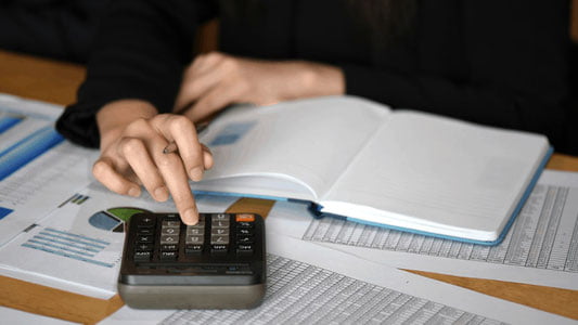 Солиқ мажбурияти бўйича даъво қилиш муддати 5 йилдан 3 йилга туширилади