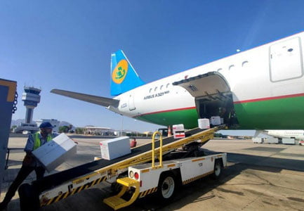 Мисрдан гепатит С га қарши дори воситалари Тошкентга етиб келди