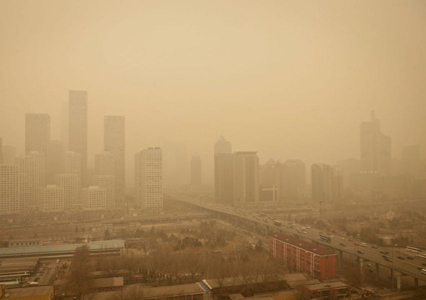 Pekin sarg‘ish tusga kirdi