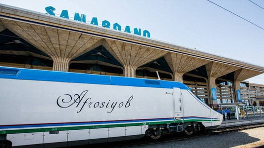 "Афросиёб" поезди темирйўл ходимини уриб кетди