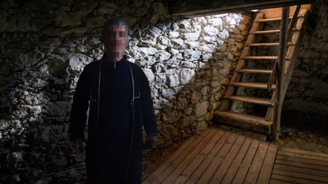 Qidiruvdagi erkak uyining yerto‘lasidan topildi