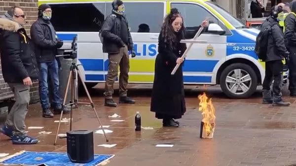 Shvetsiyada Qurʼon yoqib yuborildi