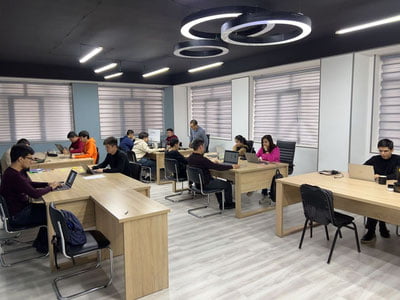 O‘zbekistonda ishlayotgan talabalar soni qancha?