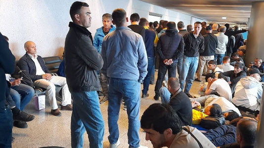 Moskva aeroportlarida mingdan ortiq tojikistonlik qolib ketmoqda