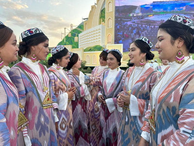 16 davlat maqomchilarini jamlagan festival yakunlandi