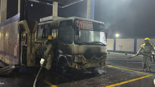 Қўқондаги метан заправкада автобус ёниб кетди