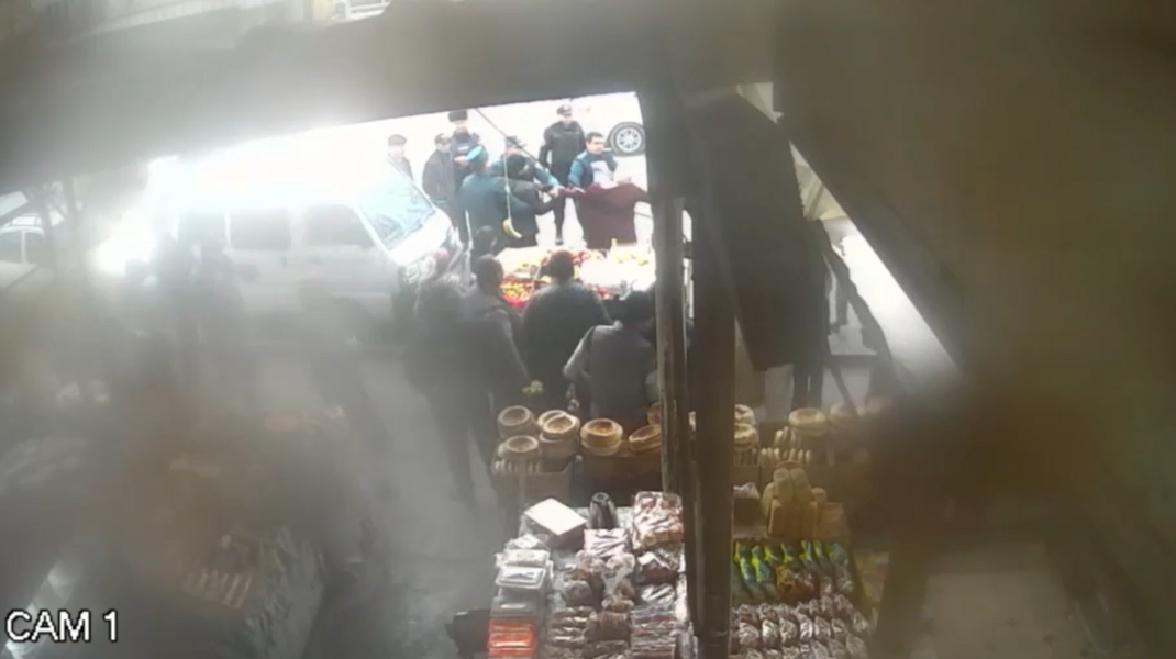 Фарғонада ИИБ ходимлари ва фуқаролар жанжаллашди