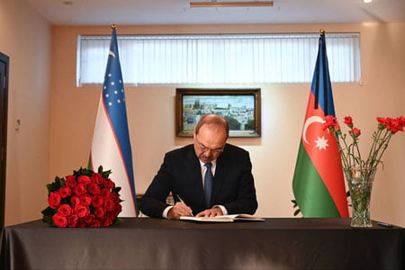 Абдулла Арипов Озарбайжон халқига таъзия билдирди