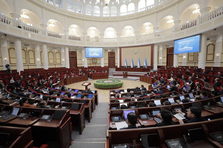 Mahalla raislarining vakolat muddati uzaytiriladi