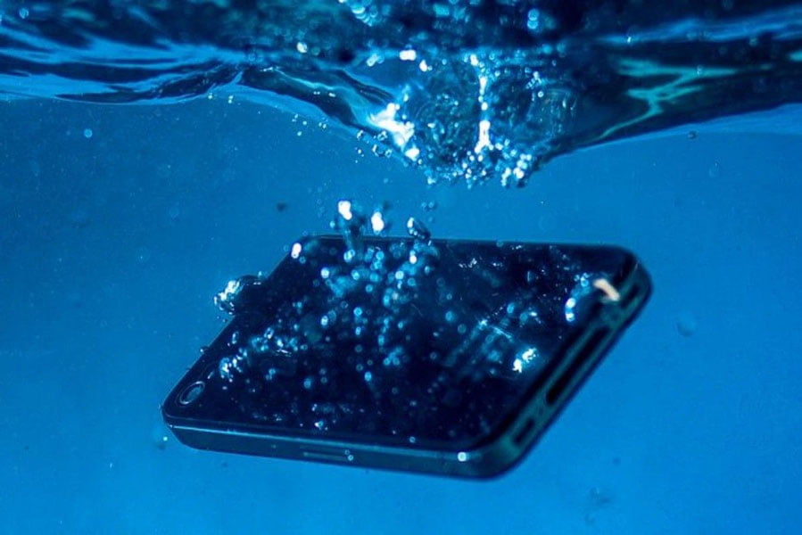 5 yil suv ostida yotgan iPad jinoyatchilarni fosh qildi