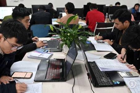 Vetnamda o'quvchi va talabalarga kechki darslar taqiqlanmoqda