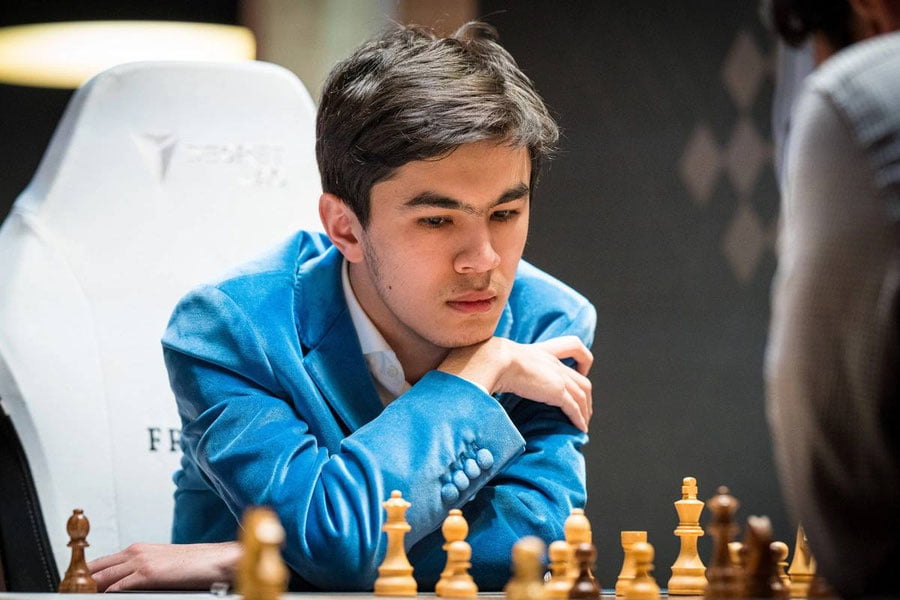 Жавоҳир Синдаровга “Ўзбекистон Республикасида хизмат кўрсатган спортчи” фахрий унвони берилди