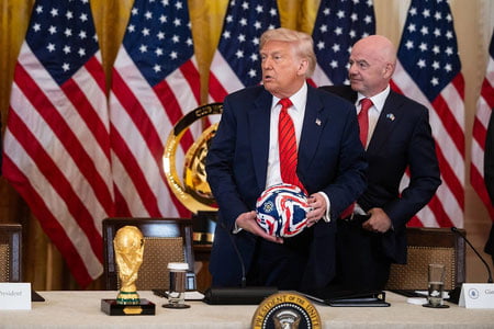 Tramp 2026-yilgi jahon chempionati qur’a tashlash marosimida tinchlik mukofoti bilan taqdirlanadi