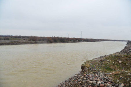 Чирчиқда коптокни олмоқчи бўлган 15 ёшли бола чўкиб кетди